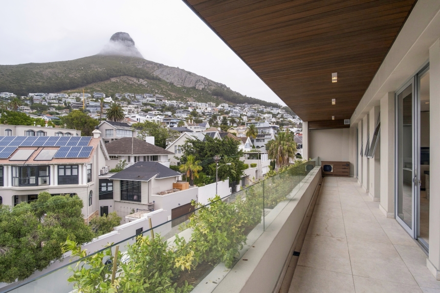 3 Bedroom Property for Sale in Fresnaye Western Cape